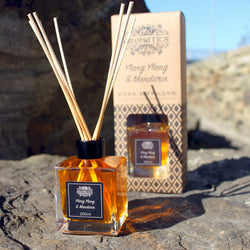 AromaLux - Pure Essential Oils Reed Diffusers